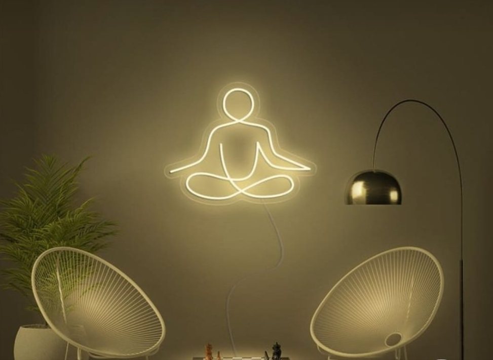 Yoga figürü — LED neon dekor